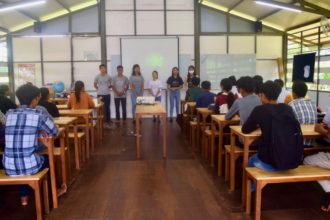 Siem Reap university mentors at KVLC